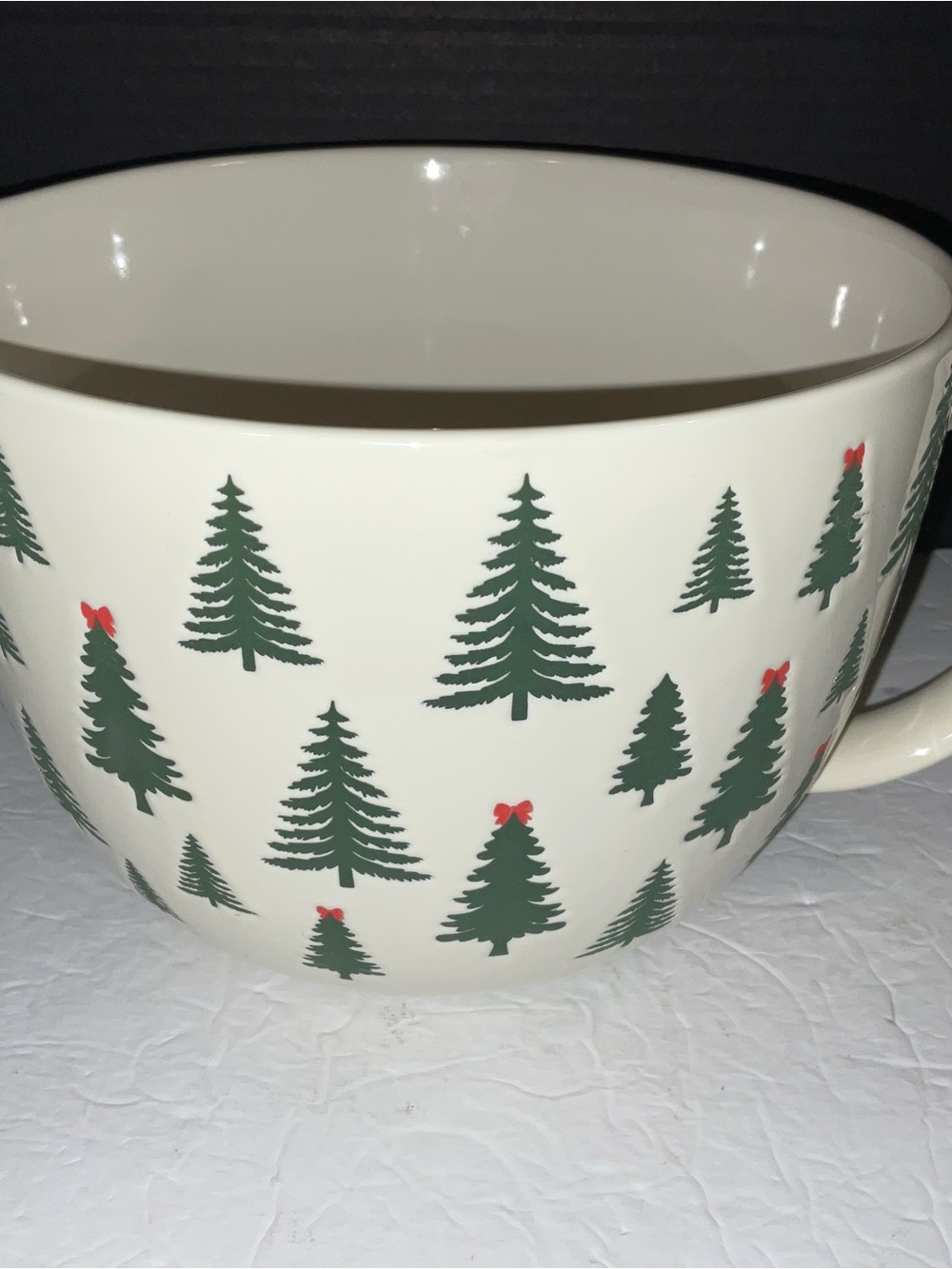 Bake Shop 3 1/2 Quart Christmas Tree Mixing Bowl